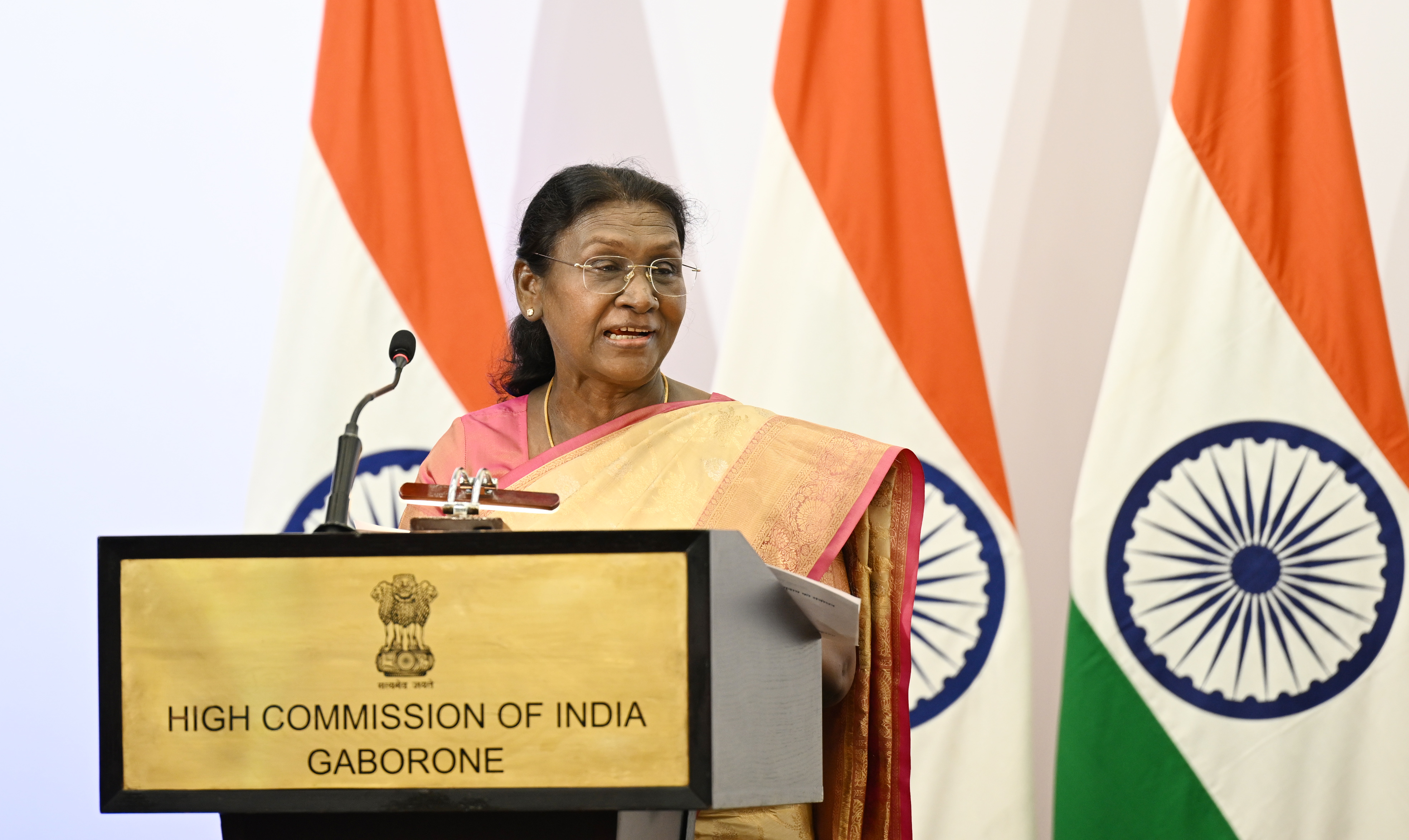 भारत की राष्ट्रपति, श्रीमती द्रौपदी मुर्मु का बोत्सवाना में भारतीय समुदाय को संबोधन (HINDI)