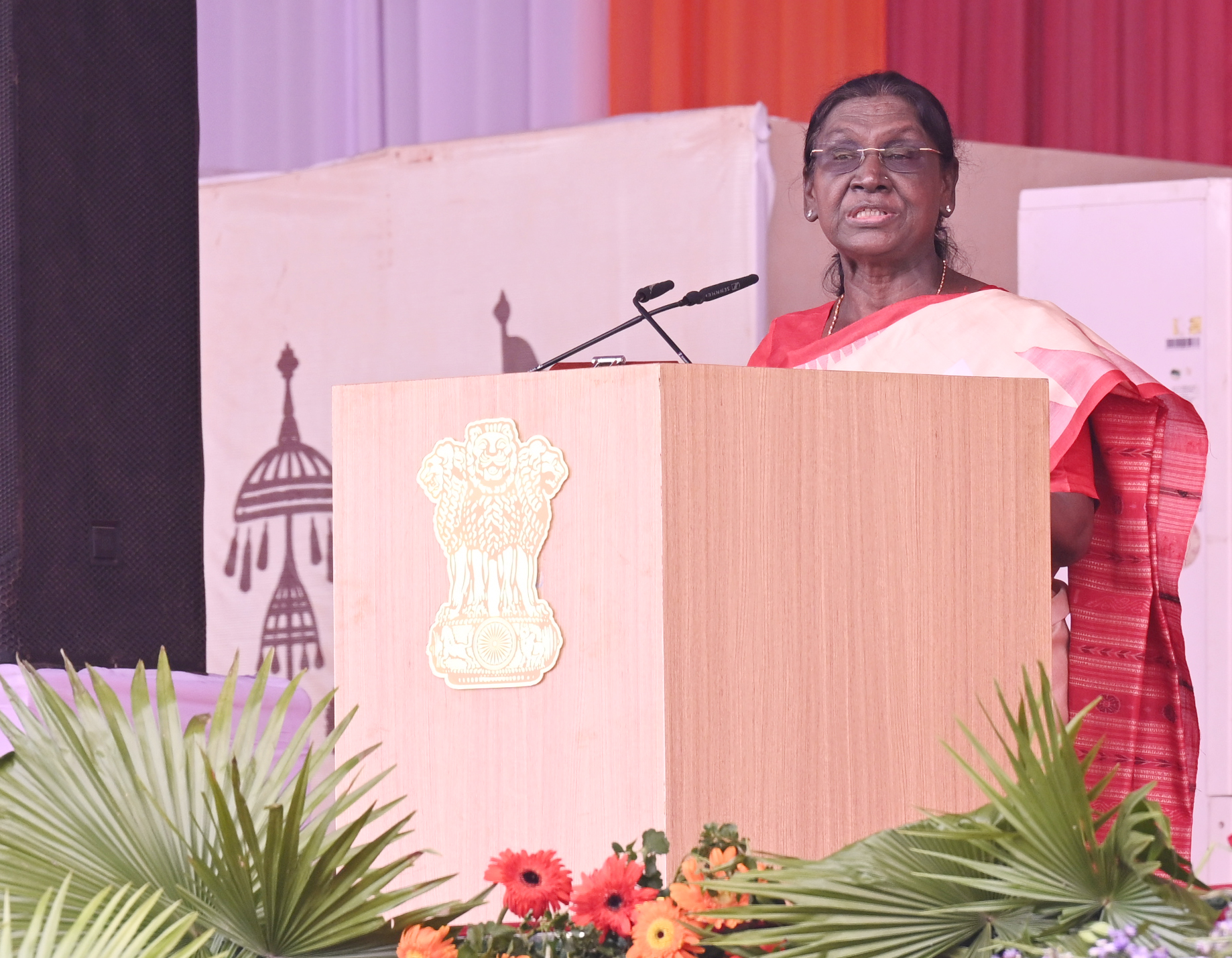 भारत की राष्ट्रपति श्रीमती द्रौपदी मुर्मु का बस्तर दशहरा के अवसर पर आयोजित कार्यक्रम में संबोधन(HINDI)