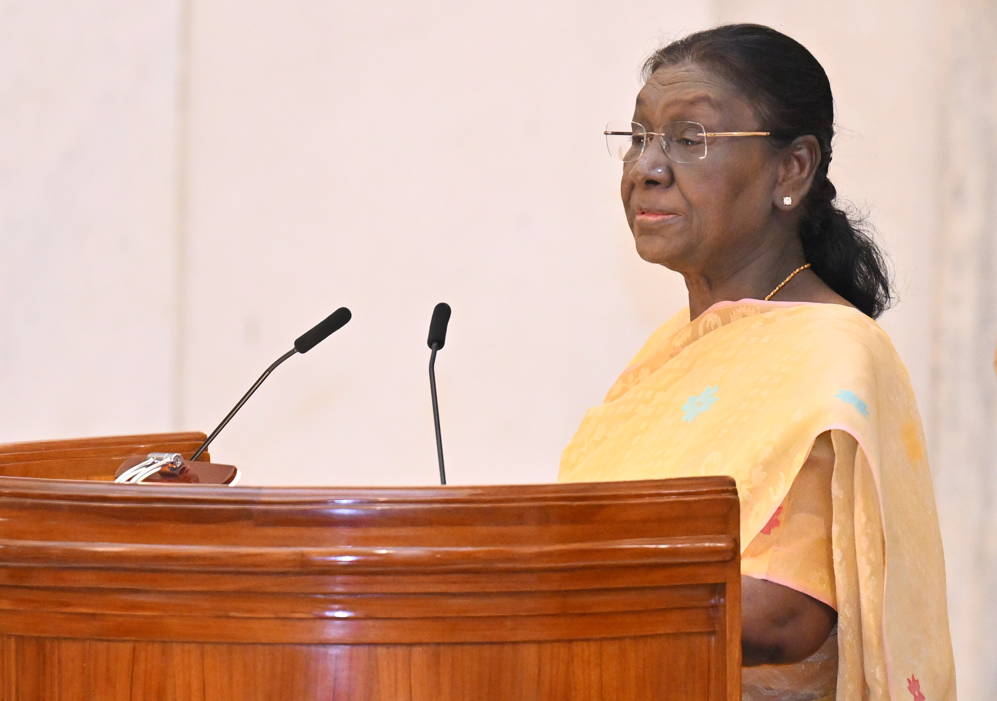 ADDRESS BY THE HON’BLE PRESIDENT OF INDIA SMT. DROUPADI MURMU ON THE OCCASION OF CALL ON BY THE MEMBERS OF 66 TH NDC COURSE