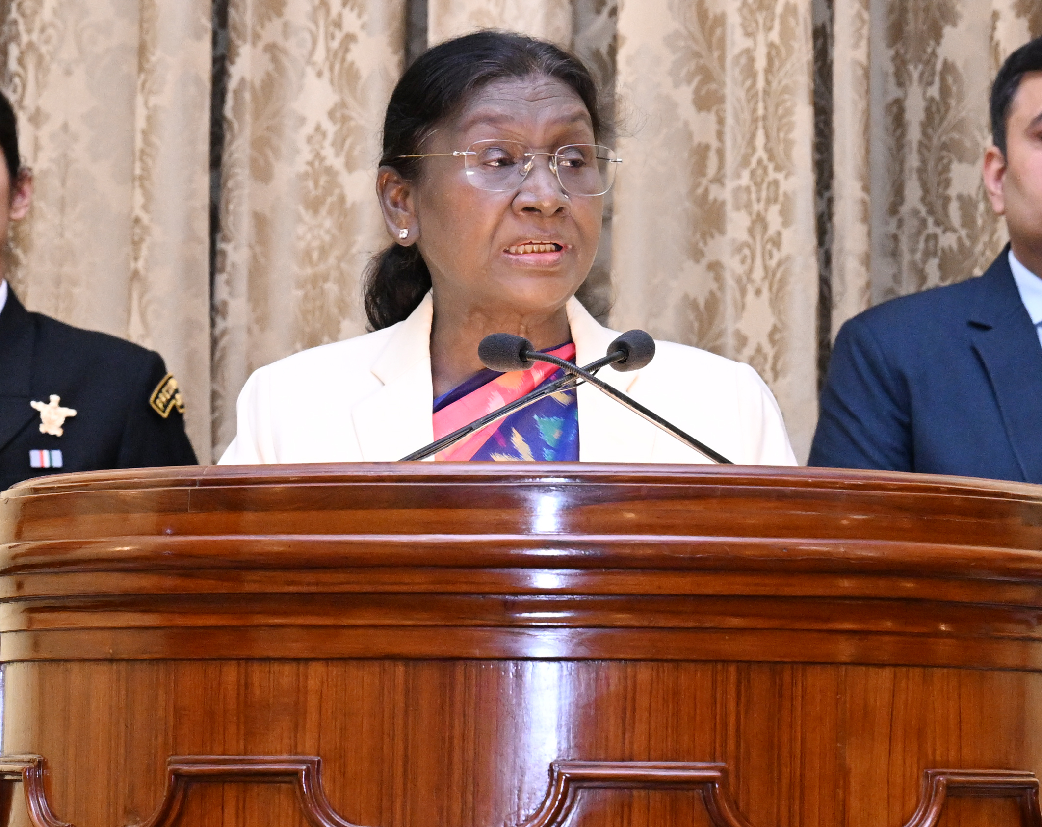 ADDRESS BY THE HON’BLE PRESIDENT OF INDIA SMT. DROUPADI MURMU ON THE OCCASION OF CALL ON BY PROBATIONERS OF INDIAN DEFENCE ACCOUNTS SERVICE