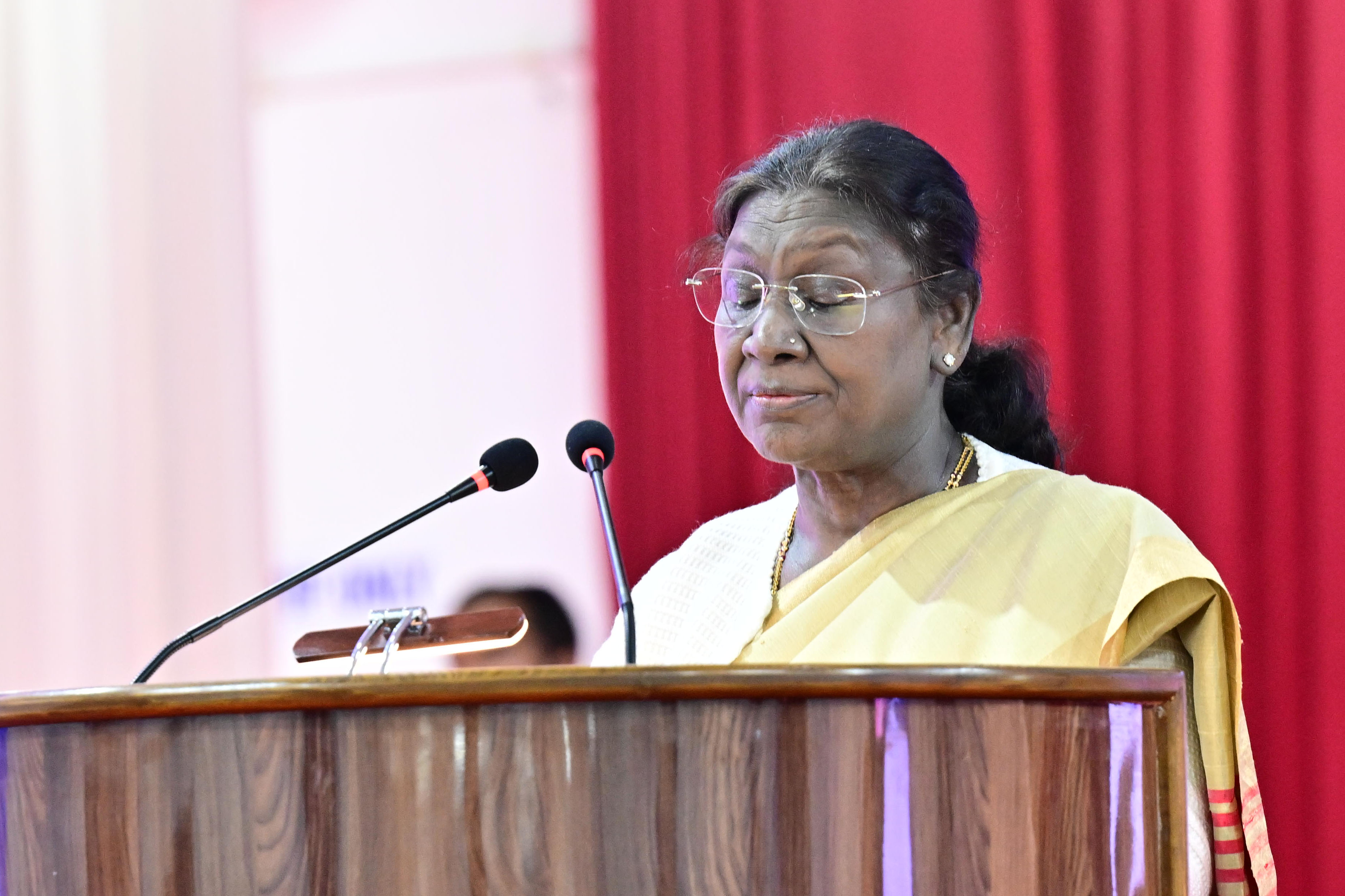 ADDRESS BY THE HON’BLE PRESIDENT OF INDIA SMT. DROUPADI MURMU AT THE PUBLIC FUNCTION IN SENAPATI