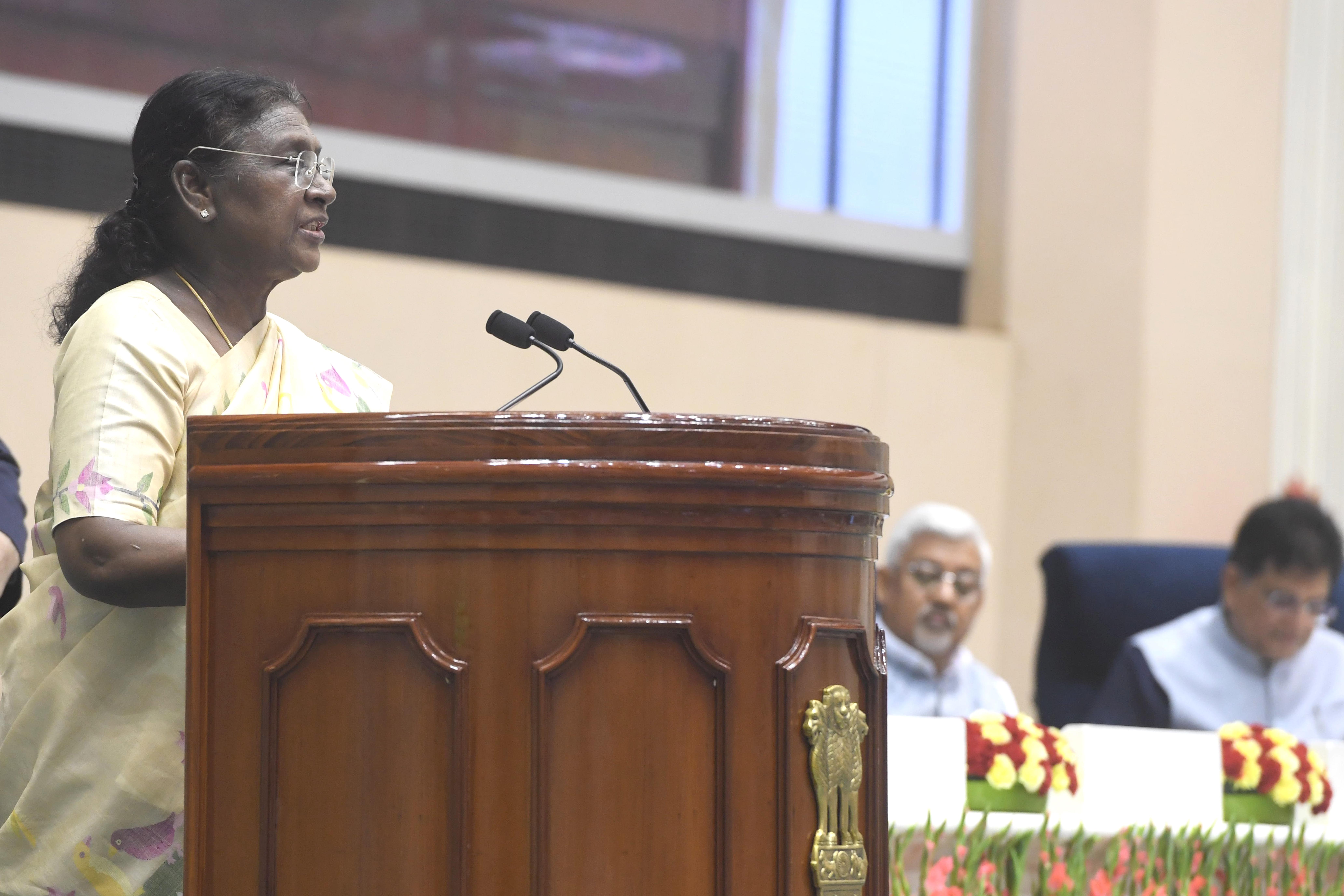 भारत की राष्ट्रपति श्रीमती द्रौपदी मुर्मु का EEPC इंडिया के प्लेटिनम जयंती समारोह में सम्बोधन
