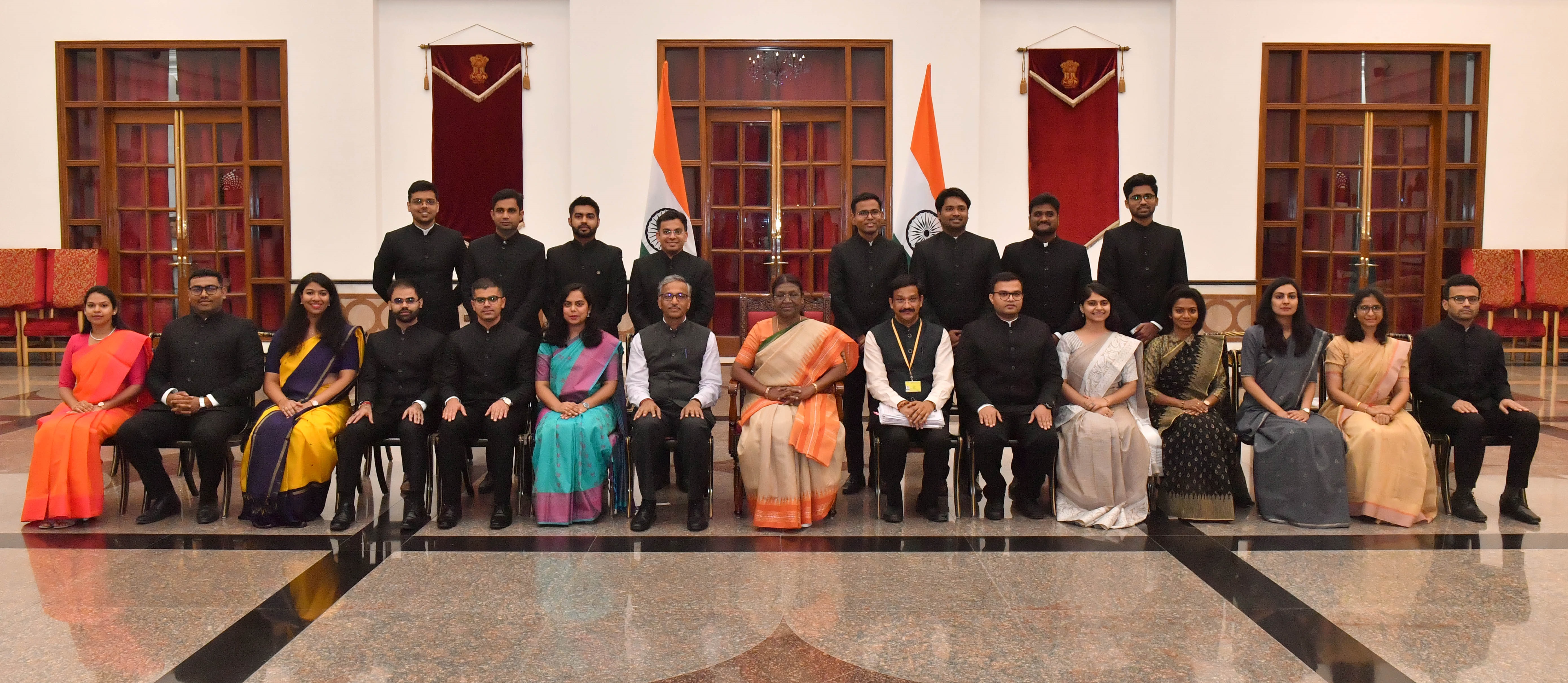 The probationers of Indian Corporate Law Service (2021 and 2022 Batch) called on the President of India, Smt Droupadi Murmu at Rashtrapati Bhavan on September 4, 2023.
