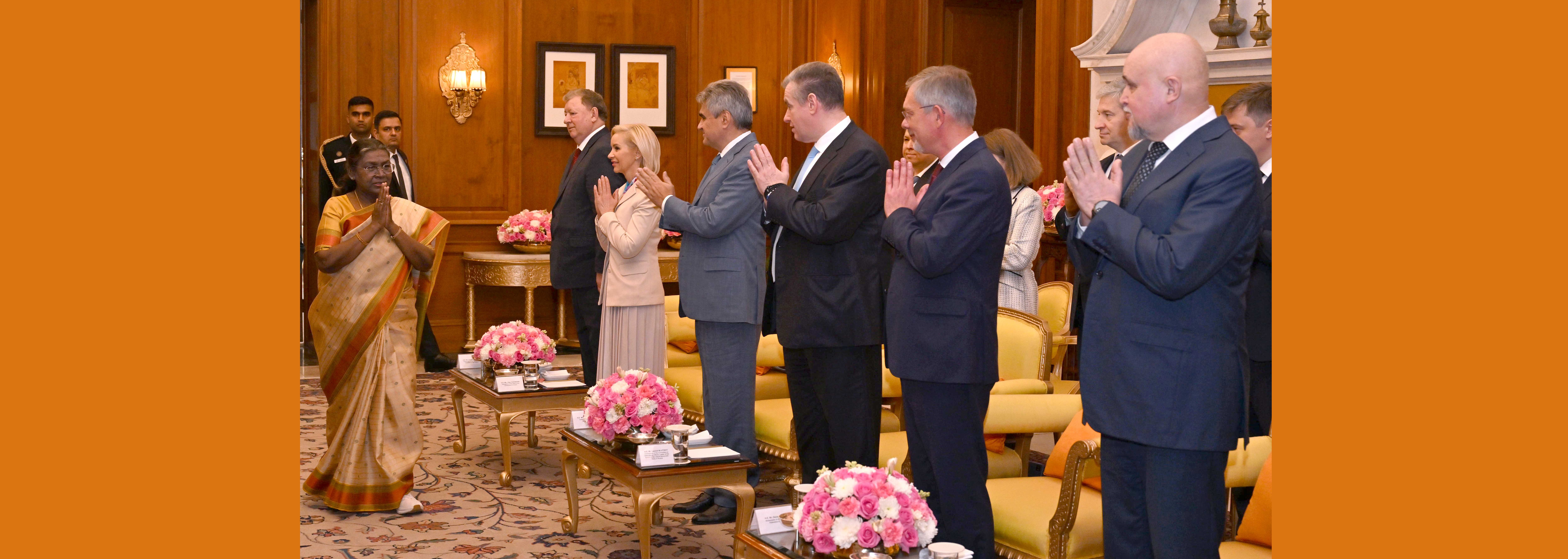 A parliamentary delegation from the Russian Federation, led by H.E. Mr Vyacheslav Volodin, Chairman of the State Duma of the Federal Assembly of the Russian Federation, called on the President of India, Smt Droupadi Murmu at Rashtrapati Bhavan.