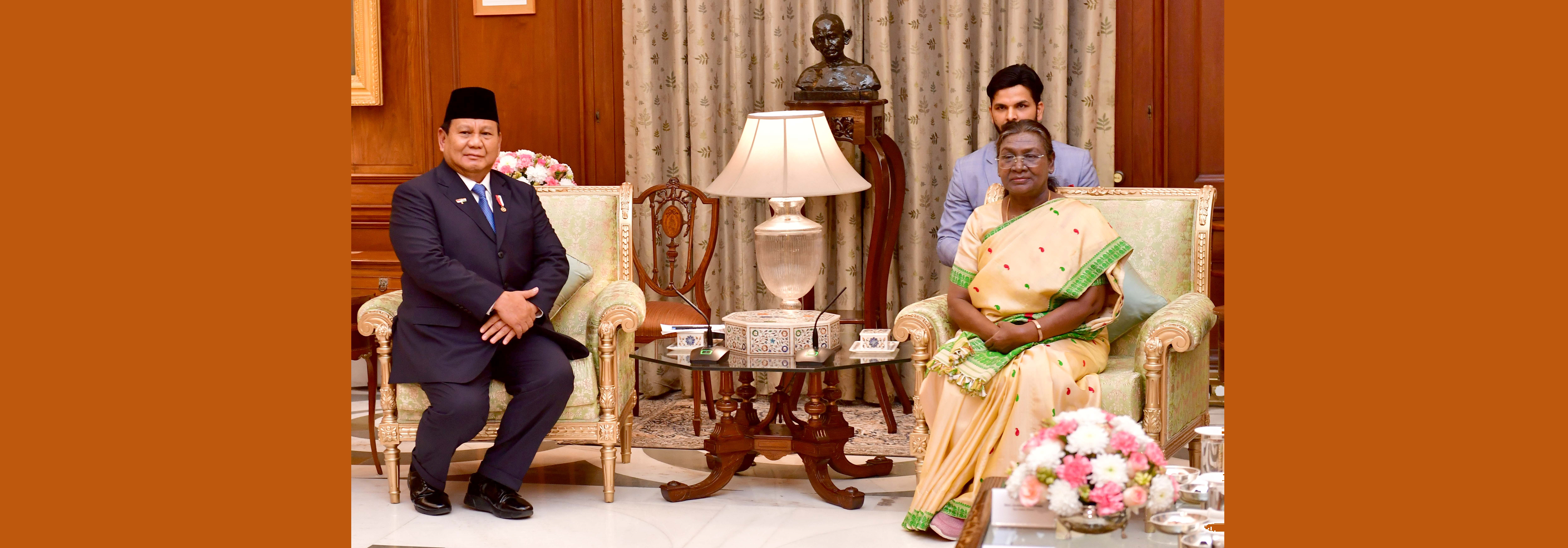 The President of India, Smt Droupadi Murmu received H.E. Mr Prabowo Subianto, President of the Republic of Indonesia at Rashtrapati Bhavan on January 25, 2025.