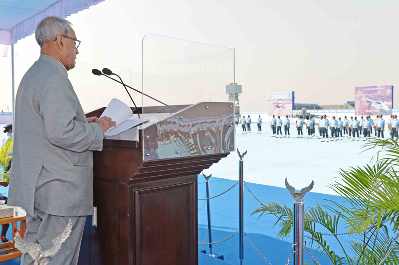 Speech by the President of India, Shri Pranab Mukherjee at the Presentation of the Standard to 119 Helicopter Unit and Colours to 28 Equipment Depot of Indian Air Force