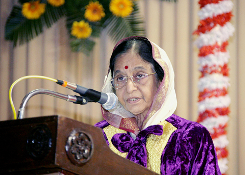 Speech by Hon'ble President of India, Smt. Pratibha Devisingh Patil, at the 17th Convocation of Mother Teresa Women's University