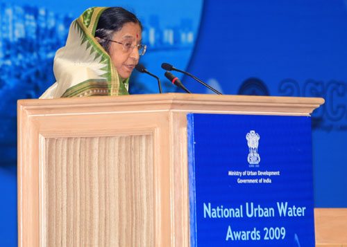 Speech by Hon'ble President of India, Shrimati Pratibha Devisingh Patil, at the Presentation of National Urban Water Awards