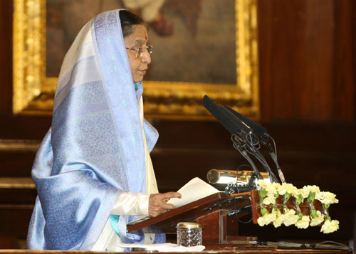 Speech by Her Excellency the President of India, Shrimati Pratibha Devisingh Patil at the Presentation of the Outstanding Parliamentarian Awards