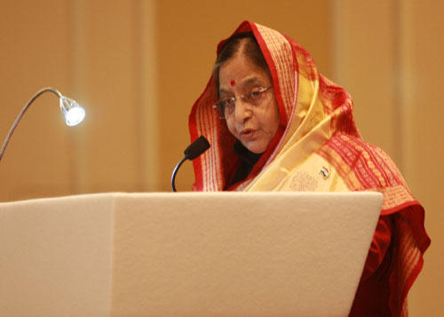 Speech by Hon'ble President of India, Shrimati Pratibha Devisingh Patil, at the Indian Community Reception in London