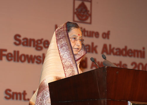 Speech by Her Excellency the President of India, Shrimati Pratibha Devisingh Patil During the Presentation of the Sangeet Natak Akademi Fellowships (Akademi Ratna) and the Akademi Awards - 2009 at New Delhi