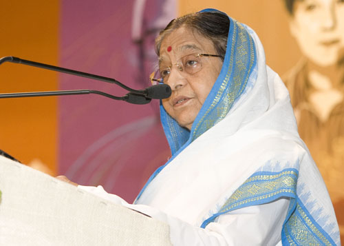 Speech by Her Excellency the President of India, Shrimati Pratibha Devisingh Patil at the Presentation of the Jamnalal Bajaj Foundation Awards at Mumbai