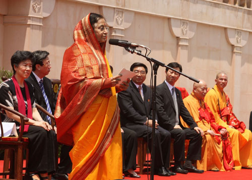 Speech by Her Excellency the President of India, Shrimati Pratibha Devisingh Patil at the White Horse Temple