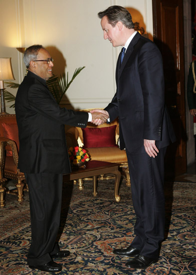 The Prime Minister of United Kingdom, H.E. Mr. David Cameron calling on the President of India, Shri Pranab Mukherjee at Rashtrapati Bhavan in New Delhi on February 19, 2013.