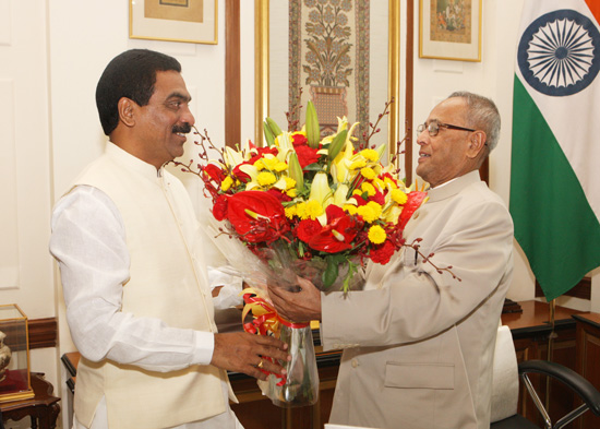 Shri L.Rajgopal M.P.(LS) calling on the President of India, Shri Pranab Mukherjee at Rashtrapati Bhavan in New Delhi on August 21, 2012.