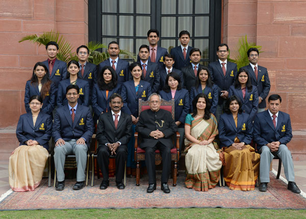 The President of India, Shri Pranab Mukherjee with the Trainees of the Indian and Account Service of 2013 Batch from National Academy of Audit and Accounts, Shimla at Rashtrapati Bhavan in New Delhi on February 19, 2014 when they called-on him. 