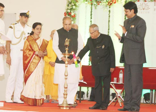 The President of India, Shri Pranab Mukherjee inaugurating the New Vedic Cultural Centre of the International Society for Krishna Consciousness (ISKCON) at Pune in Maharashtra on February 24, 2013. Also seen is the Governor of Maharashtra, Shri Shri K.San