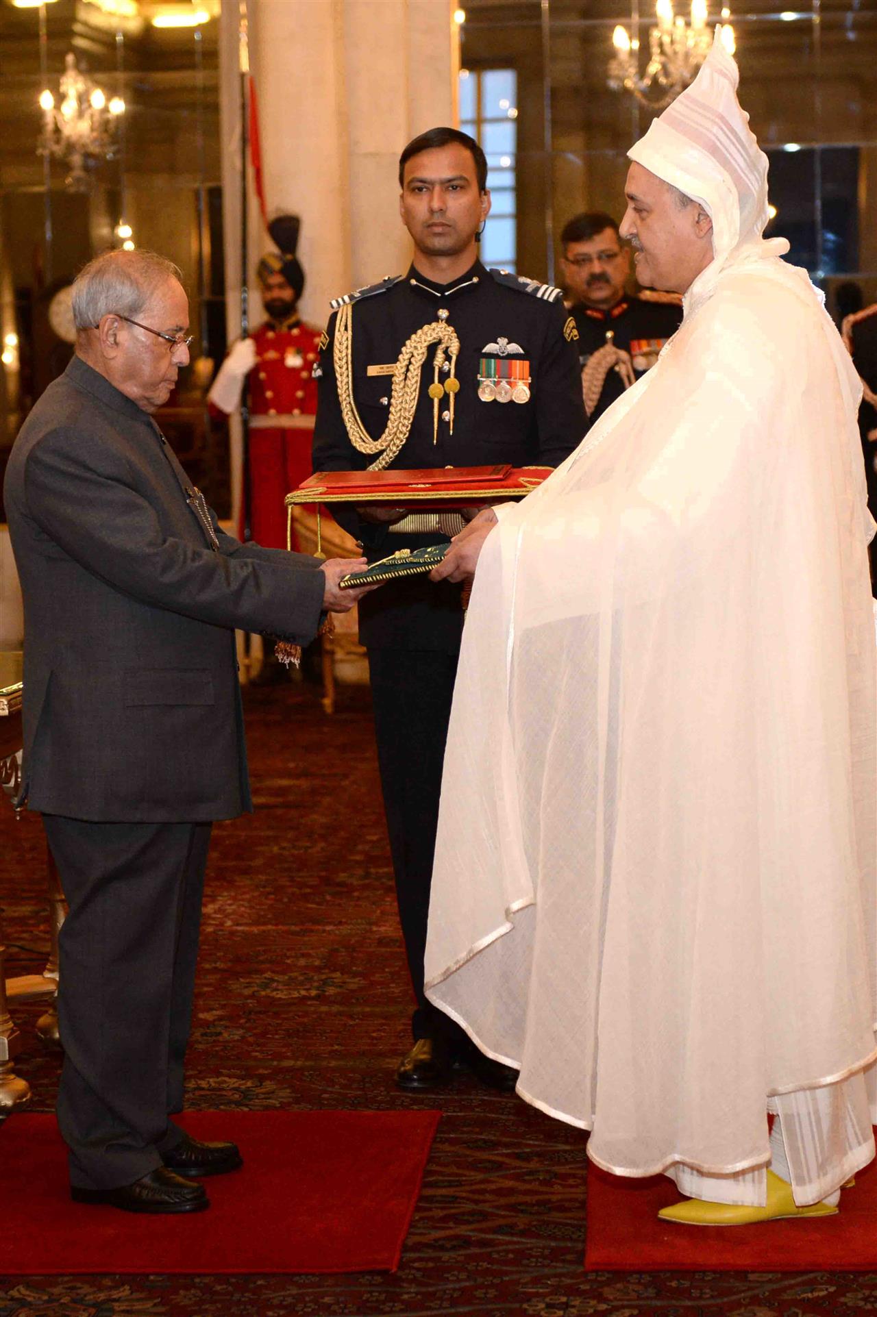 The Ambassador of Morocco, His Excellency Mr. Mohamed Maliki presenting his credential to the President of India, Shri Pranab Mukherjee at Rashtrapati Bhavan on February 15, 2017.