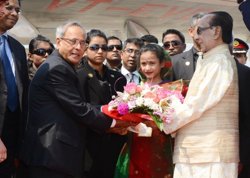 The President of India, Shri Pranab Mukherjee being received by the President of Bangladesh, Mr. Md. Zillur Rahaman at Hazarat Shahjalal International Airport in Dhaka on March 3, 2013 on his Ceremonial Arrival for his State Visit to Bangladesh.