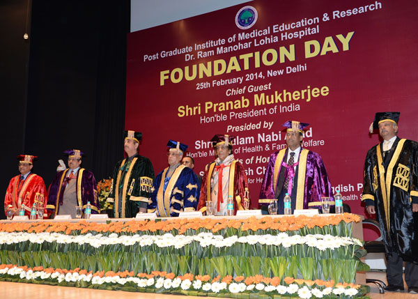 The President of India, Shri Pranab Mukherjee attending the foundation day celebrations of the Post Graduate of Medical Education & Research at PGIMER, Dr. RML Hospital in New Delhi on February 25, 2014. Also seen is the Union Minister of Health and Fam 