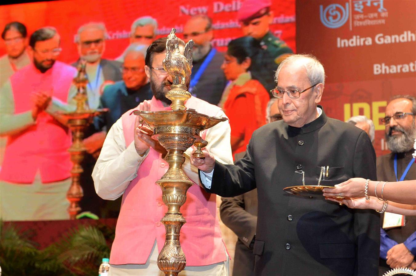 The President of India, Shri Pranab Mukherjee lighting the lamp at the inauguration of International Conference titled Bharat Bodh (ldea of Bharat) co-hosted by the IGNOU and Bharatiya Shikshan Mandal in New Delhi on February 23, 2017.