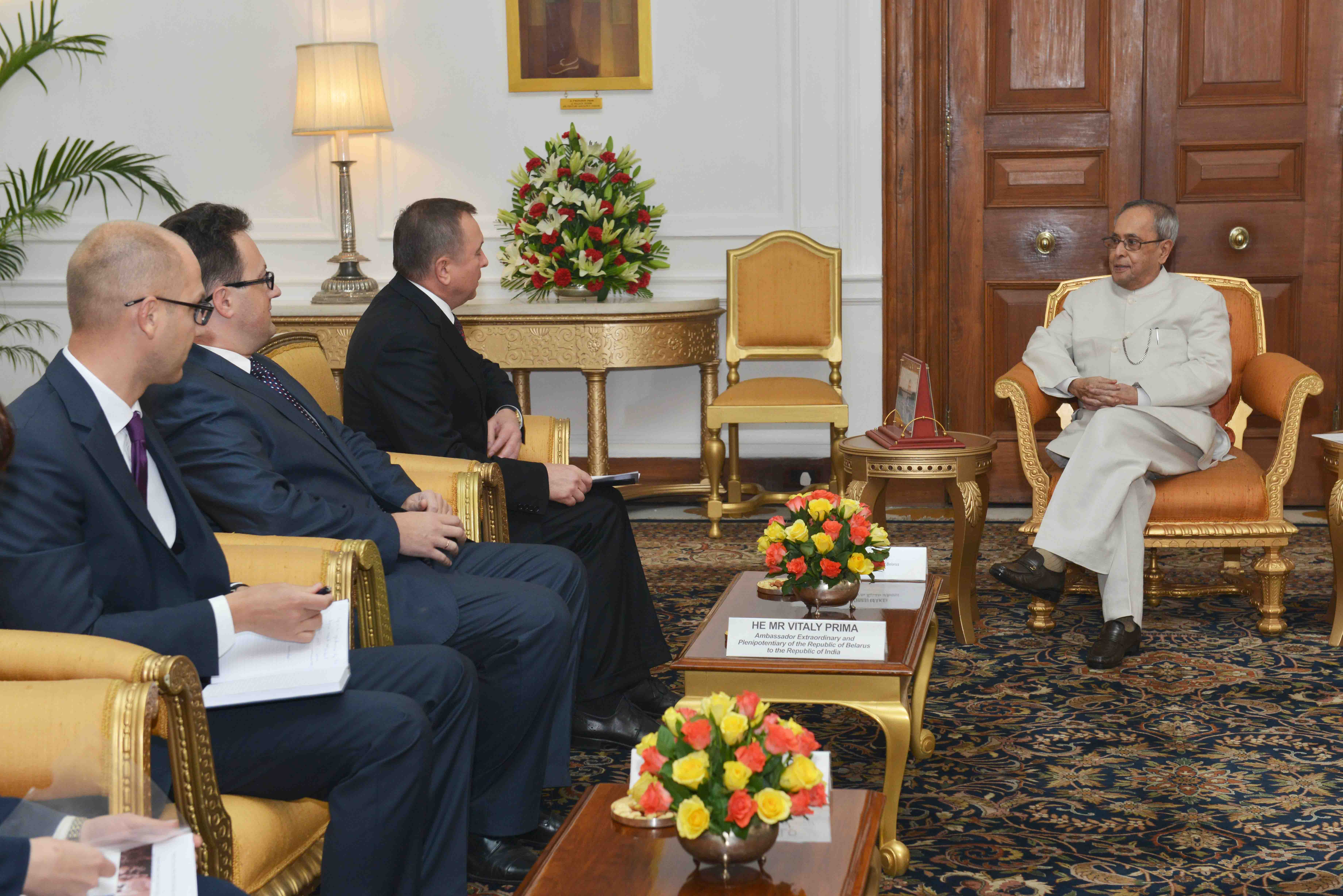 The Foreign Minister of Belarus, H.E. Mr. Vladimir Makei calling on the President of India, Shri Pranab Mukherjee at Rashtrapati Bhavan on April 15, 2015.