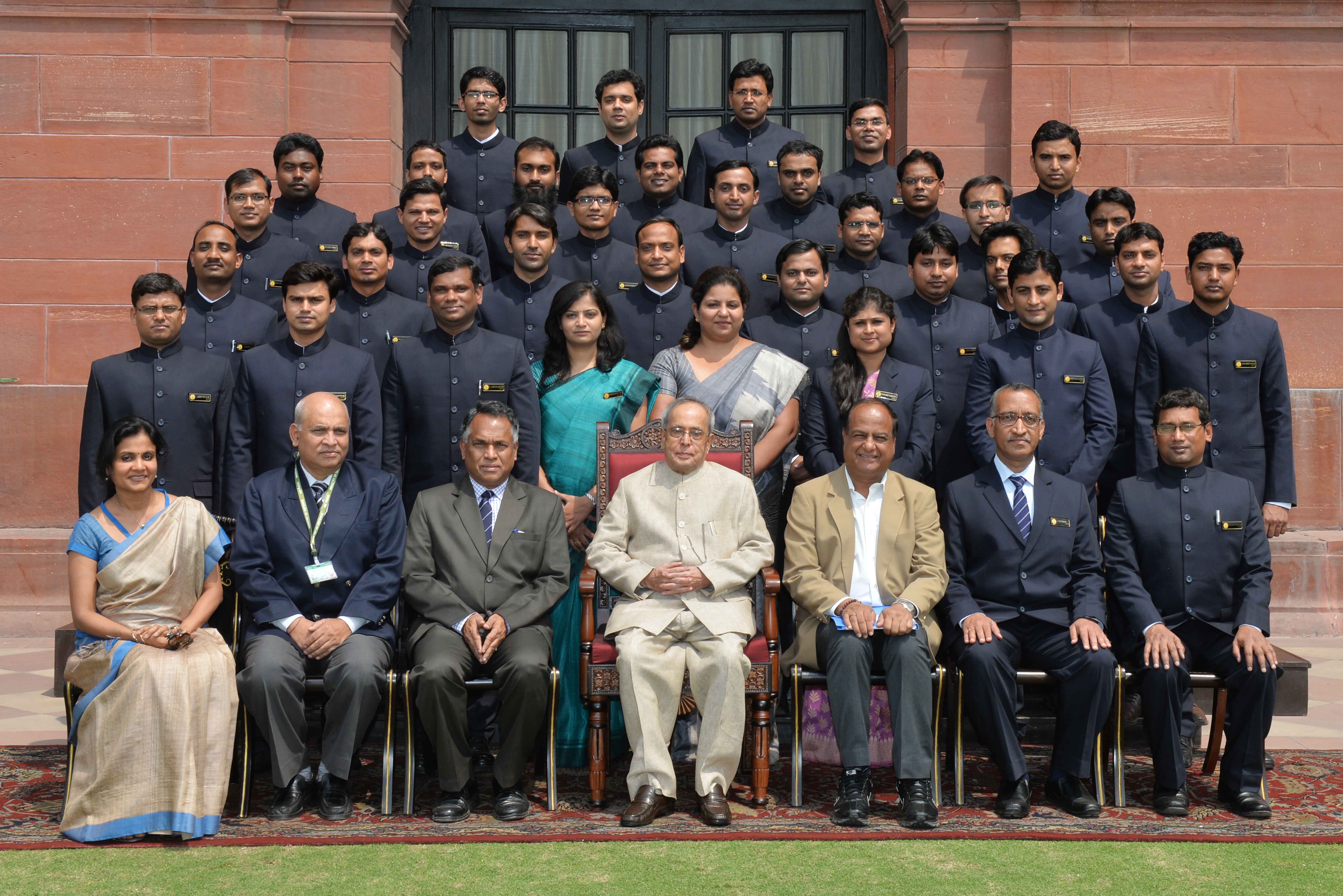 The President of India, Shri Pranab Mukherjee with the Probationary Officers of Indian Ordnance Factories Service (IOFS) of 2014 (i) Batch from National Academy of Defence Production (NADP), Nagpur at Rashtrapati Bhavan on April 24, 2015.