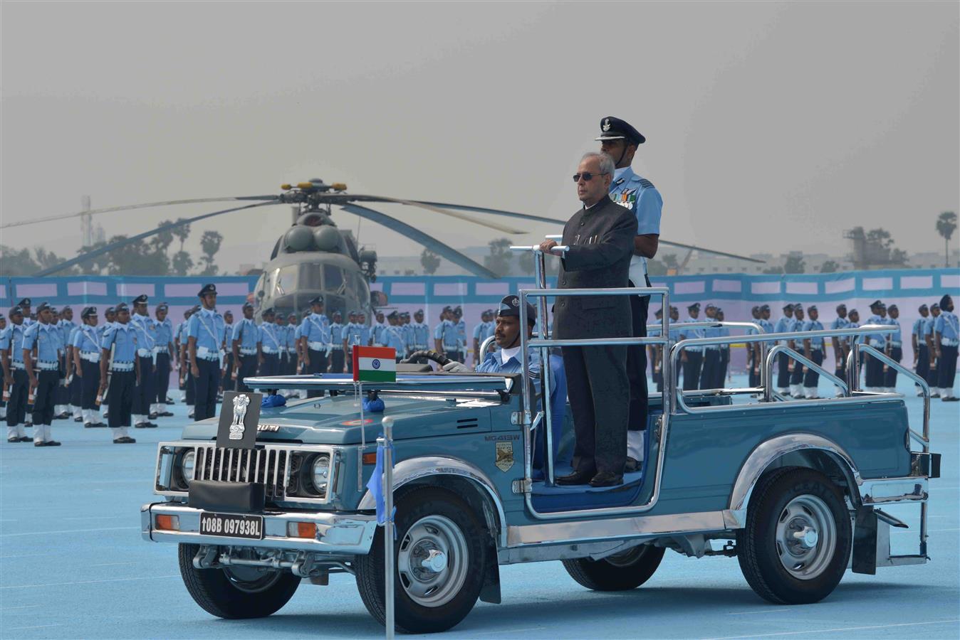 The President of India, Shri Pranab Mukherjee inspecting the Guard of Honour at the presentation of the Standard to 125 (H) Sqn and Colours to Mechanical Training Institute of Indian Air Force at AF Station, Tambaram in Tamil Nadu on March 03, 2017.