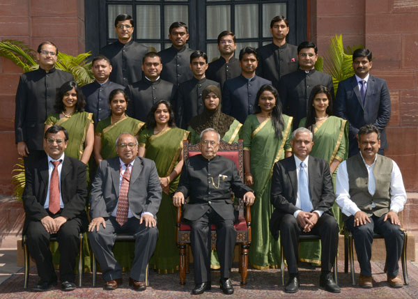 The President of India, Shri Pranab Mukherjee with the probationers of Indian Civil Accounts Service (ICAS) (2012 & 2013 Batch) at Rashtrapati Bhavan in New Delhi on March 14, 2014 when they called-on him. 