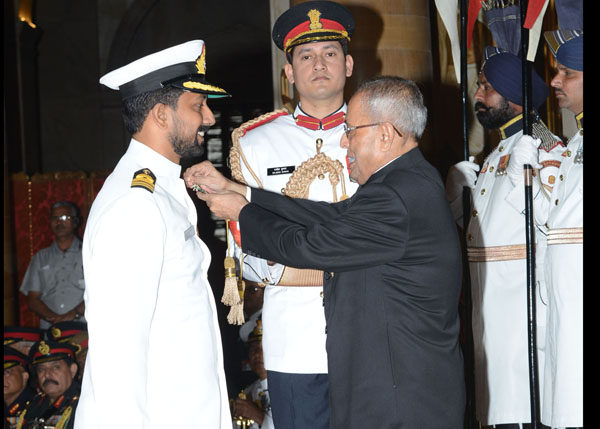 The President of India, Shri Pranab Mukherjee while presenting Gallantry Awards and Distinguished Service Decorations at a Defence Investiture Ceremony at the Durbar Hall of Rashtrapati Bhavan in New Delhi on March 22, 2014. 