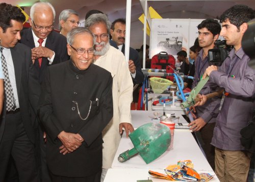 The President of India, Shri Pranab Mukherjee visiting the Exhibition of Innovations at Sports Ground near Rashtrapati Bhavan Auditorium in New Delhi on March 7, 2013. Also seen are the Chairperson of the National Innovation Foundation-India, Dr. R. A. Ma