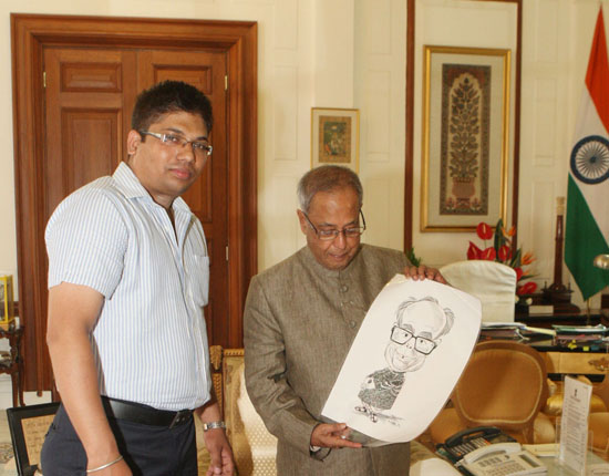 A delegation of Cartoonists from various news papers based on Delhi called on the President of India, Shri Pranab Mukherjee at the Rashtrapati Bhavan in New Delhi September 1, 2012.