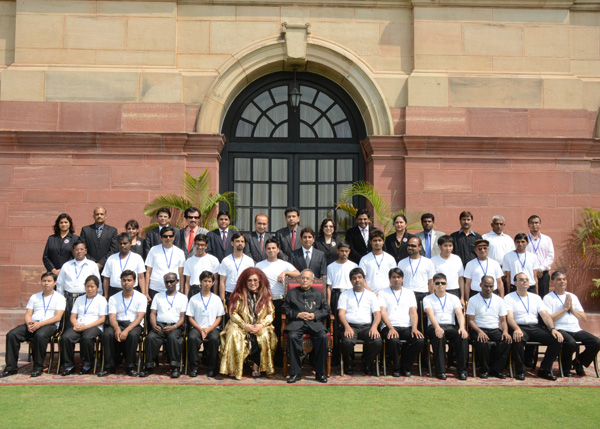 The President of India Shri Pranab Mukherjee with the student from Shasight-Shahnaz Husain International Beauty Academy for the Blind at Rashtrapati Bhavan in New Delhi on March 28, 2014. 