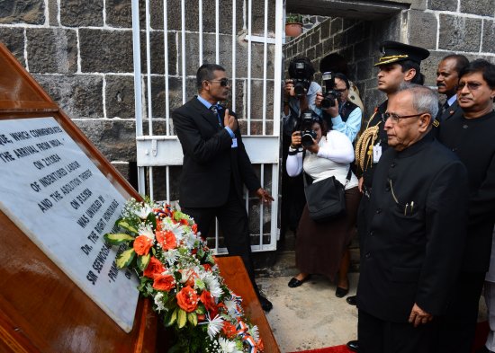 The President of India, Shri Pranab Mukherjee laying a wreath at the memorial site at the Apravasi Ghat in Port Louis, Mauritius on March 12, 2013.