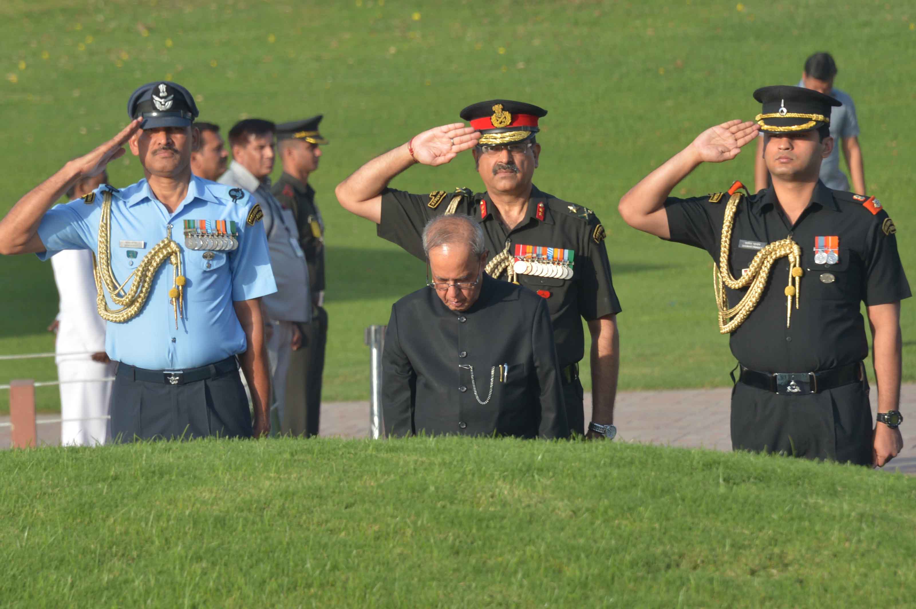 The President of India, Shri Pranab Mukherjee Paying homage to the Former Prime Minister of India, Late Pandit Jawaharlal Nehru at Santi Van in New Delhi on May 27, 2015 on the occasion of his Death Anniversary.