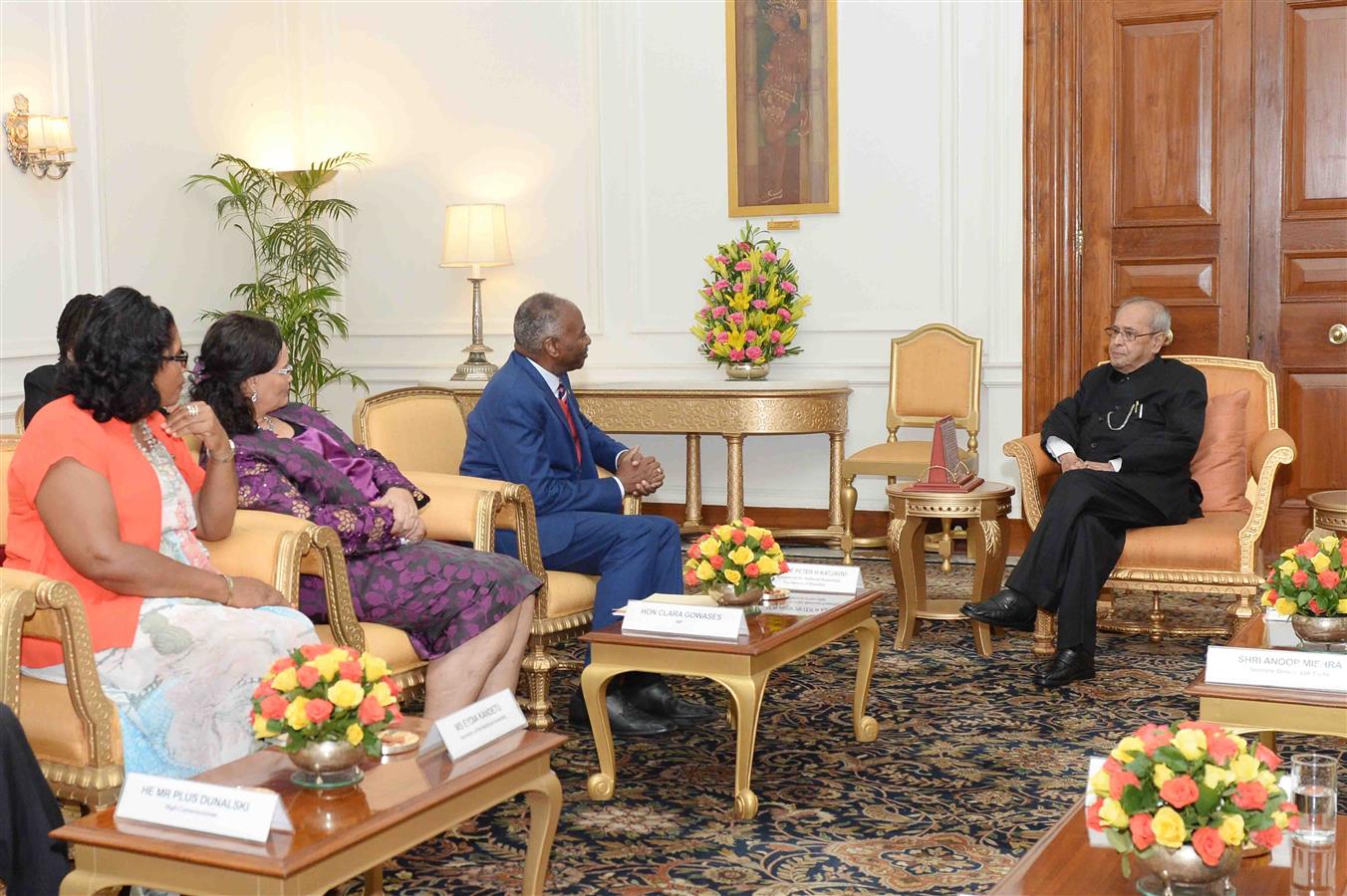 A delegation from Namibia led by the Speaker of the National Assembly of the Parliament of Namibia, Hon. Prof. Peter H Katjavivi calling on the President of India, Shri Pranab Mukherjee at Rashtrapati Bhavan on March 28, 2017.