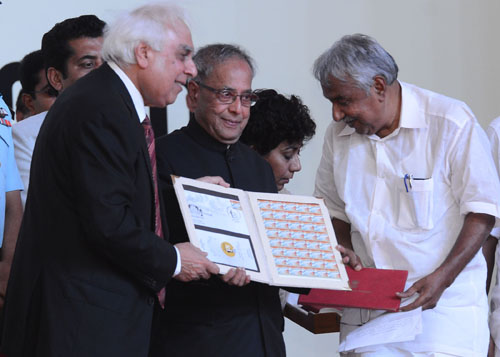 The President of India, Shri Pranab Mukherjee releasing the Commemorative Stamp on completion of the 125th years of Malayala Manorama at Kottayam in Kerala on March 16, 2013. Also seen are the Union Minister of Communication and Information Technology,