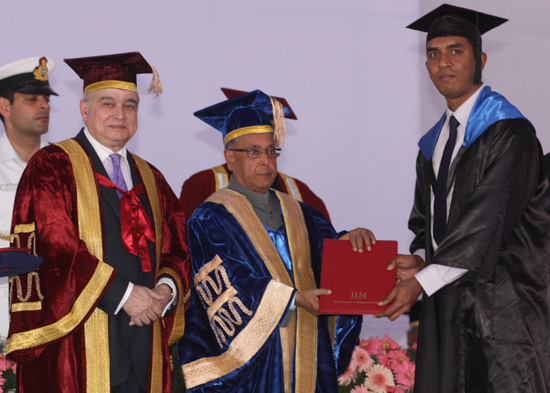 The President of India, Shri Pranab Mukherjee while presenting a degree to the student at the First Convocation of Indian Institute of Management (IIM), Kashipur at Kashipur in Uttarakhand on March 17, 2013.The President of India, Shri Pranab Mukherjee of