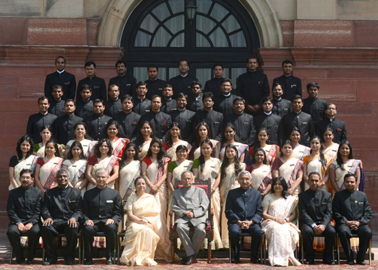 The President of India, Shri Pranab Mukherjee with the Officer trainees of the 66th Batch of Indian Revenue Service at Rashtrapati Bhavan in New Delhi on March 18, 2013.