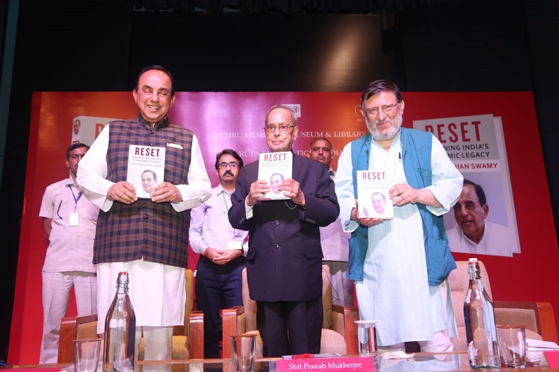 The Former President of India, Shri Pranab Mukherjee releasing Shri  							  Subramanian Swamy's Book RESET at Teen Murti Bhavan in New Delhi on  							  September 25, 2019.