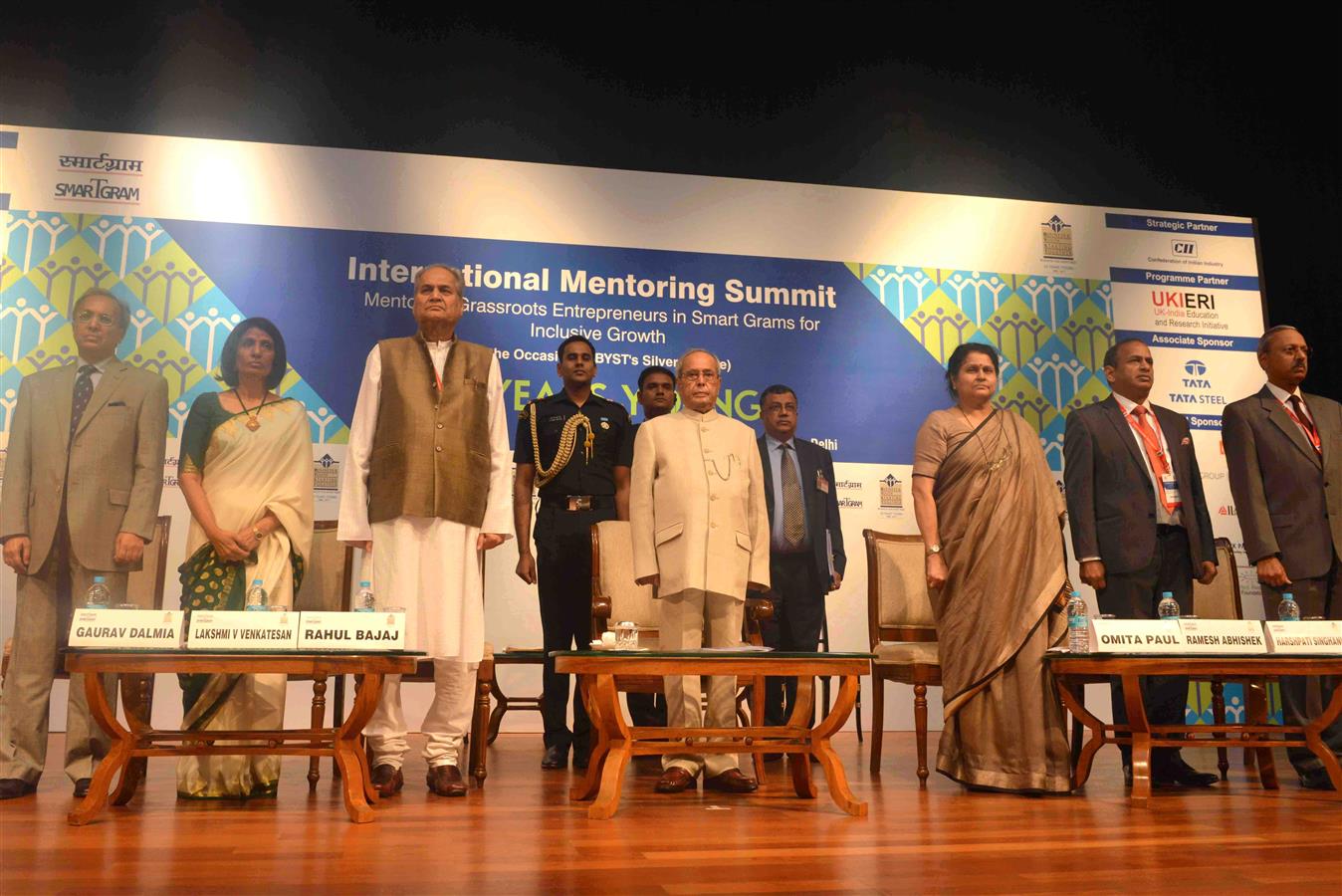 The President of India, Shri Pranab Mukherjee at the special plenary of the Summit on ‘Mentoring Grassroots Entrepreneurs in Smart Grams for Inclusive Growth’ at Rashtrapati Bhavan on April 5, 2017.