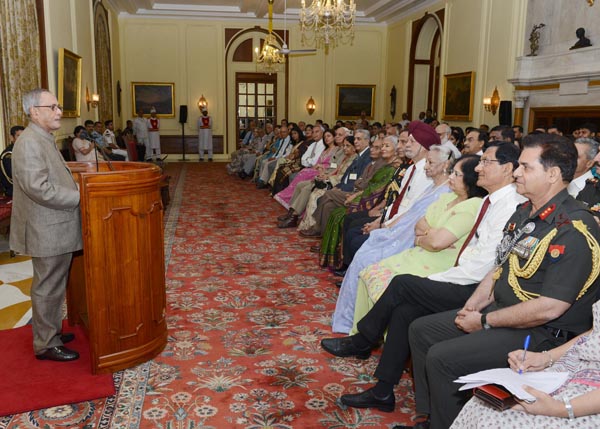 The President of India, Shri Pranab Mukherjee meeting the reunion of Former Aides-de-camp (ADC) to the President of India at Rashtrapati Bhavan in New Delhi on May 4, 2014. 