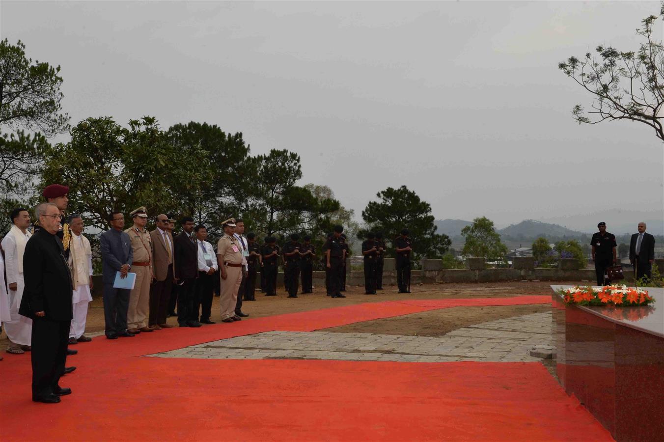 The President of India, Shri Pranab Mukherjee placing a wreath at the War Memorial on the occasion of Khongjom Day Observation 2016 at Khongjom in Manipur on April 23, 2016. 