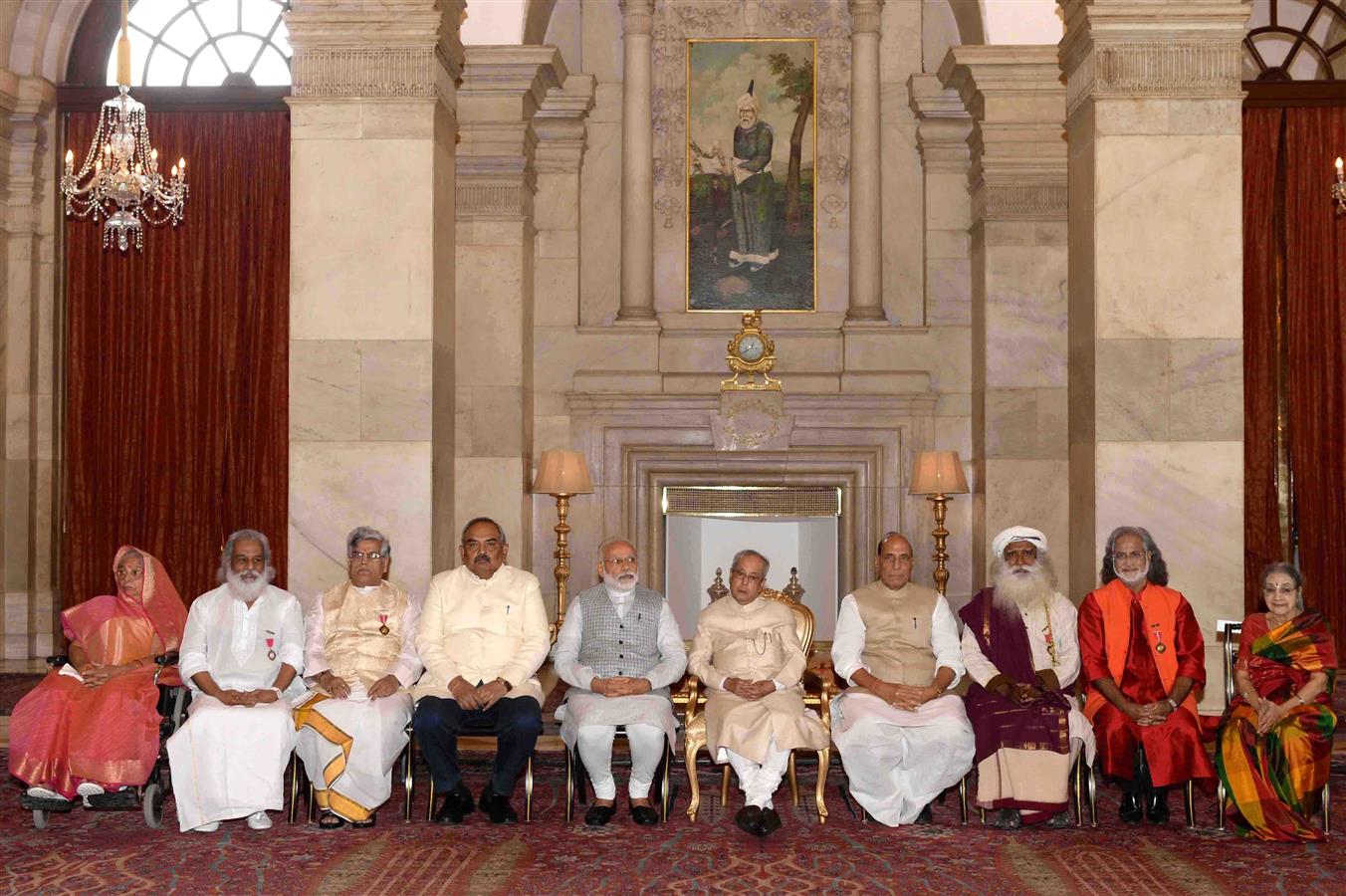 The President of India, Shri Pranab Mukherjee with recipients of Padma Vibhushan and Padma Bhushan Awards at a Civil Investiture Ceremony at Rashtrapati Bhavan on April 13, 2017.