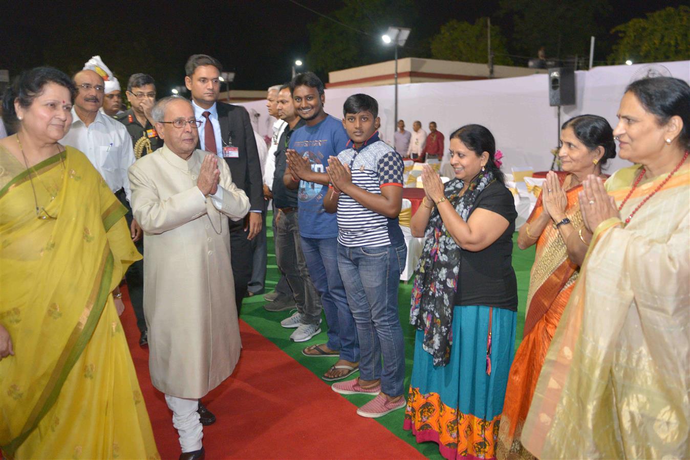 The President of India, Shri Pranab Mukherjee attending the Food Festival on the occasion of Vaisakhi at President's Estate Market in Rashtrapati Bhavan on April 13, 2017.