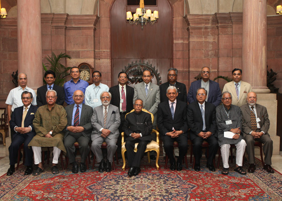 The President of India, Shri Pranab Mukherjee with the delegation from Bangladesh led by the Chairman of the Centre for Policy Dialogue, Prof. Rehman Sobhan at Rashtrapati Bhavan in New Delhi on October 05, 2012.The President of India, Shri Pranab Mukherj