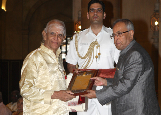 The President of India, Shri Pranab Mukherjee presenting the Sangeet Natak Akademi Fellowships (Akademi Ratna) and Akademi Awards for the year 2011 at Rashtrapati Bhavan in New Delhi on October 9, 2012.