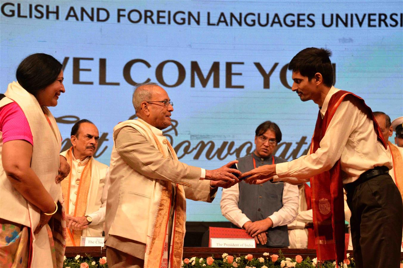 The President of India, Shri Pranab Mukherjee presenting the medal to a student at the First Convocation of the English and Foreign Languages University, Hyderabad at Hyderabad in Telangana on April 26, 2017.