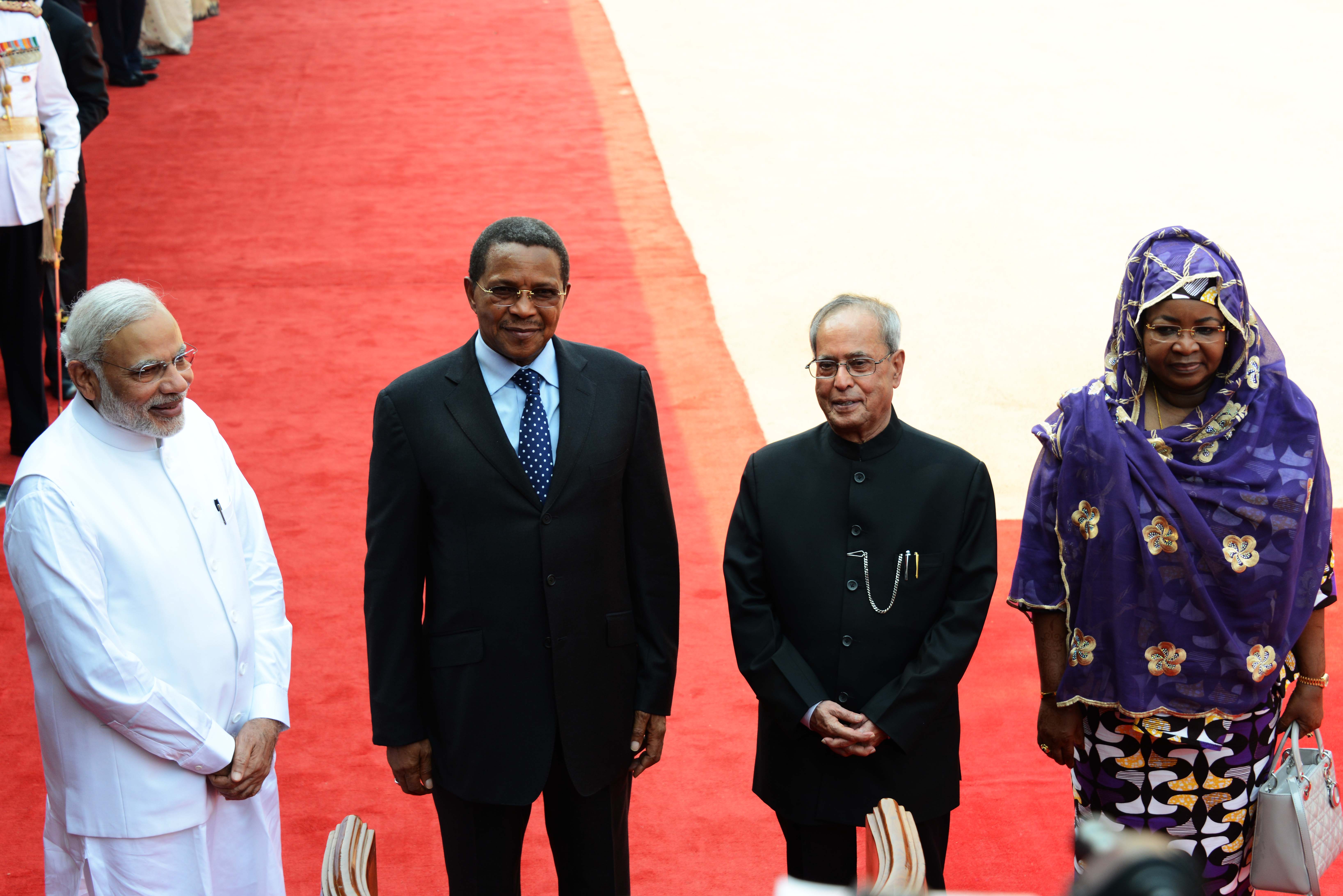 The President of India, Shri Pranab Mukherjee receiving the President of the United Republic of Tanzania, H.E. Mr. Jakaya Kikwete and Mrs. Salma Kikwete during his Ceremonial Reception at the Forecourt of Rashtrapati Bhavan on June 19, 2015.