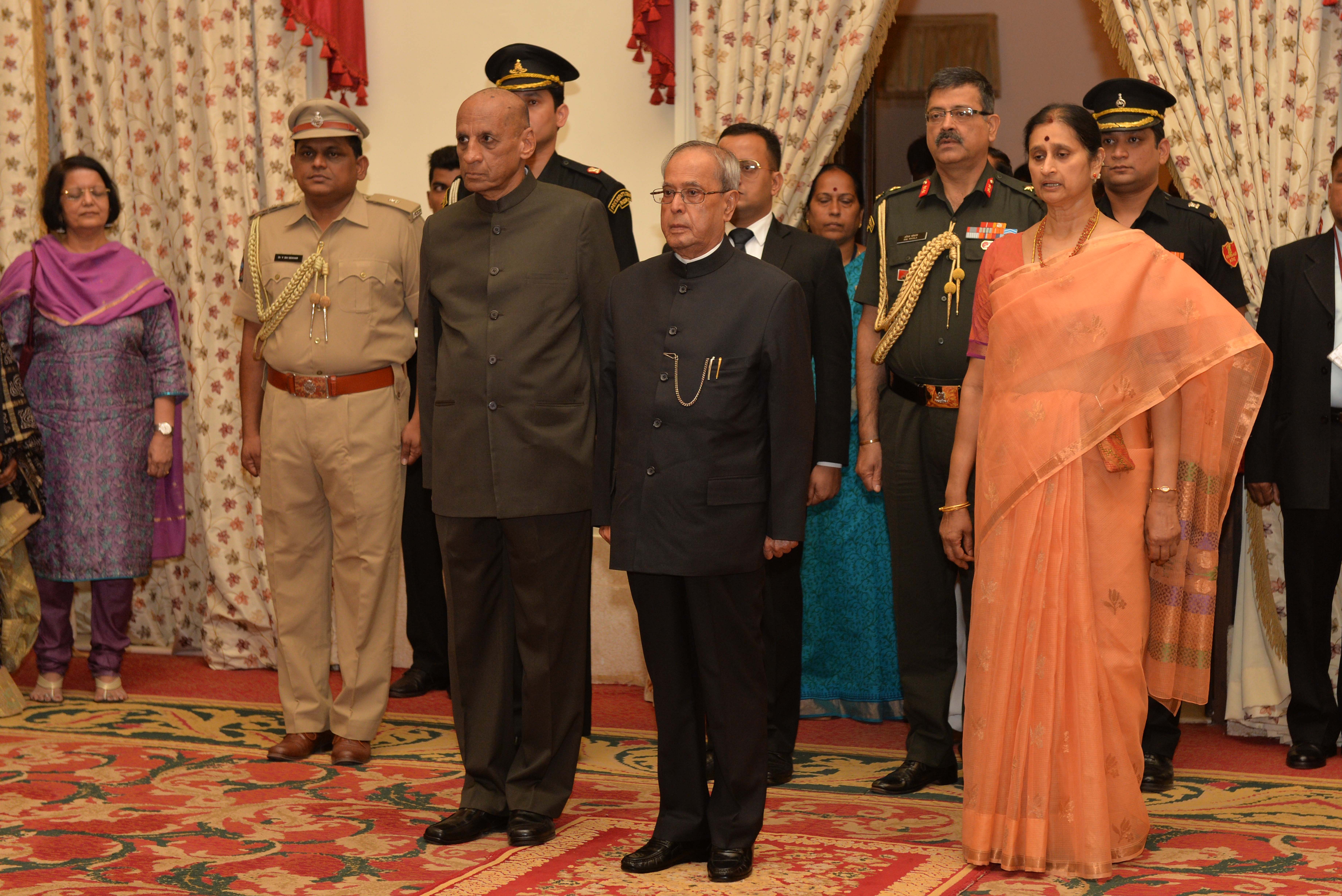 The President of India, Shri Pranab Mukherjee during the dinner hosted by the Governor of Andhra Pradesh and Telangana, Shri ESL Narasimhan at Raj Bhavan in Hyderabad on June 30, 2015.